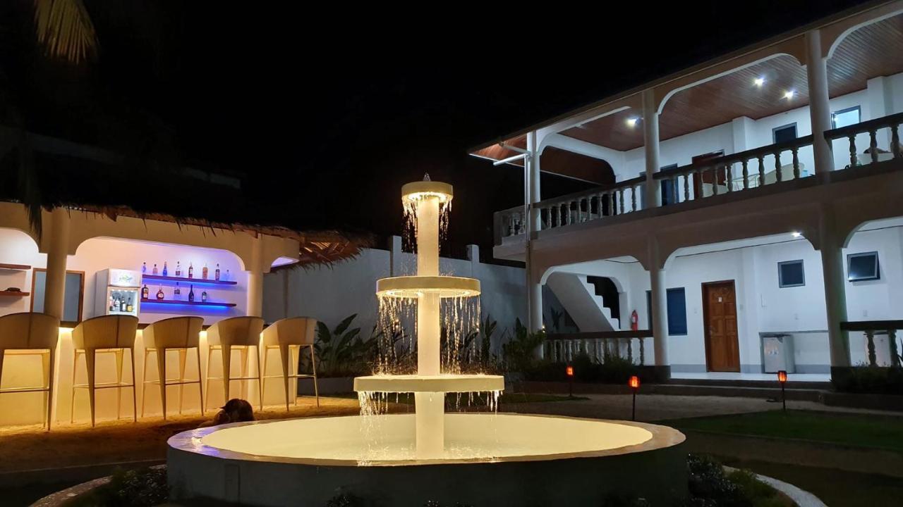 Pawikan Boutique Hotel Моалбоал Екстериор снимка